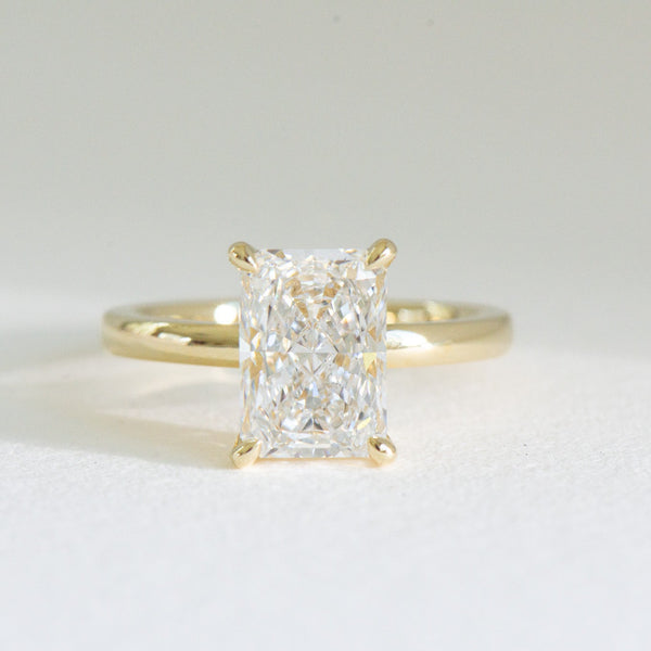 Sofia | 2.8ct Radiant Diamond Engagement Ring