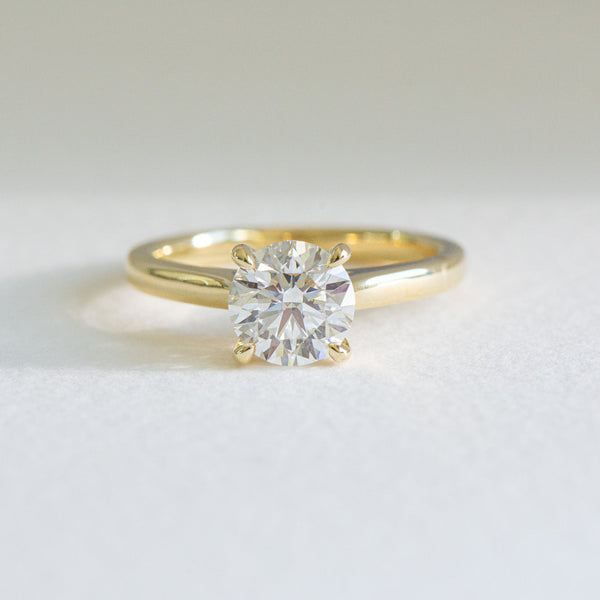 Vera | 1.5ct Round Lab Grown Diamond Engagement Ring