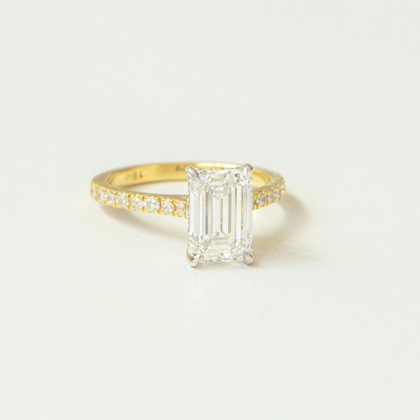 Edith | 2.60ct Emerald Cut Engagement Ring