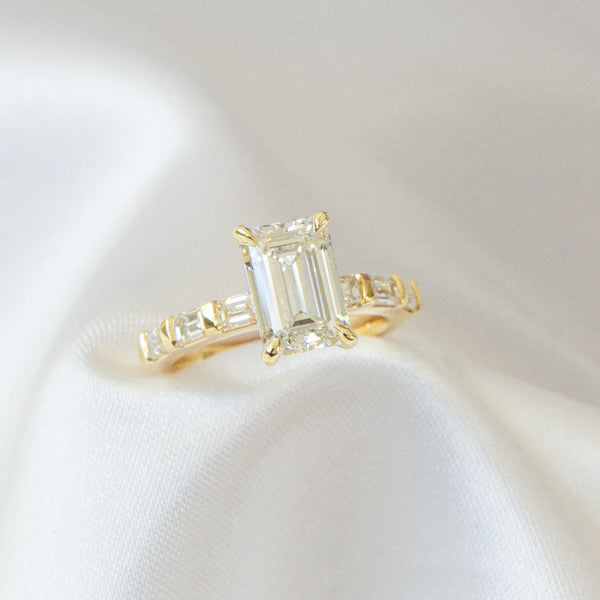 Elara | 3.05ct Emerald Cut Engagement Ring with Emerald Cut Shoulders