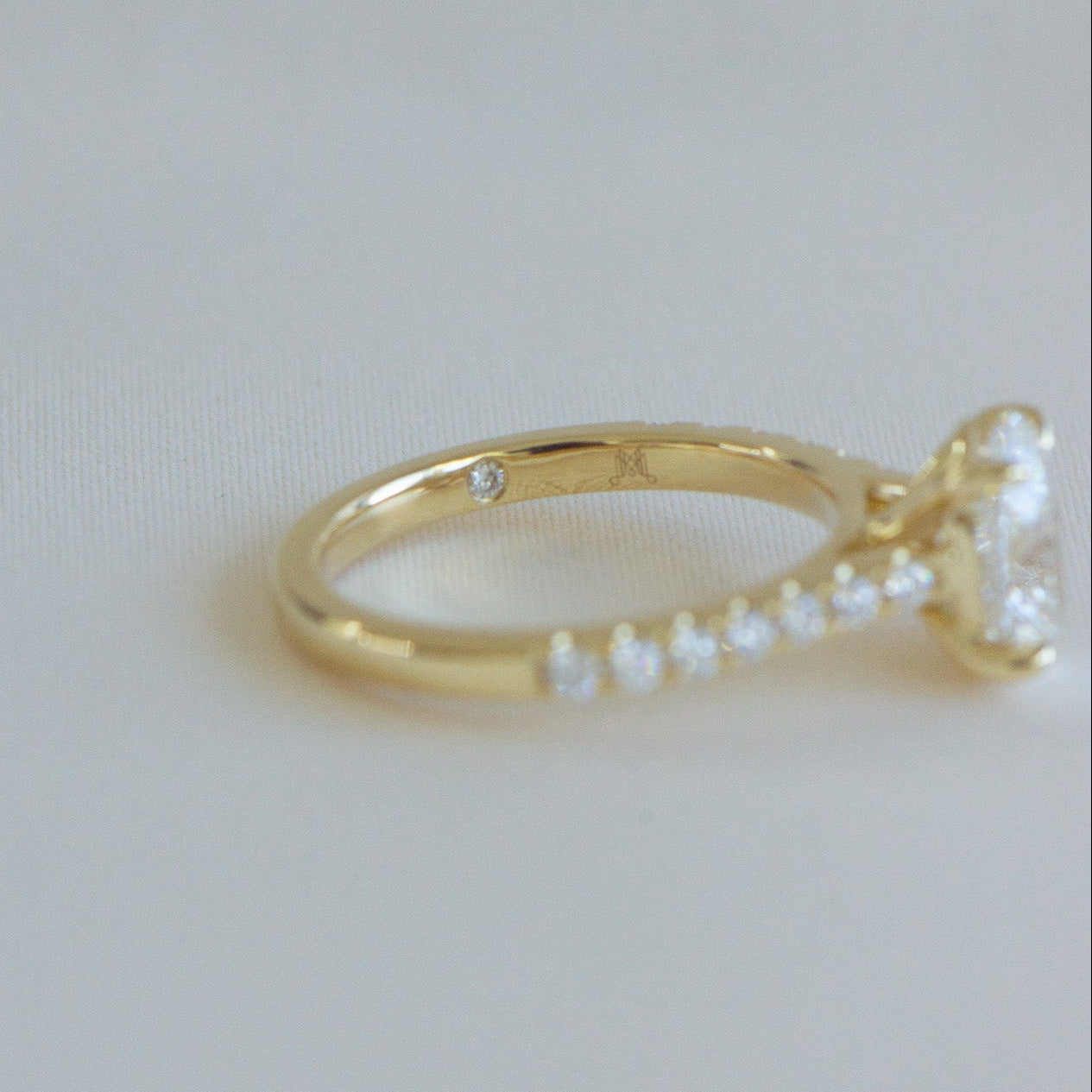 Matthews Jewellers Heritage Helena 1.50ct GIA-certified natural oval engagement ring, est. 1957