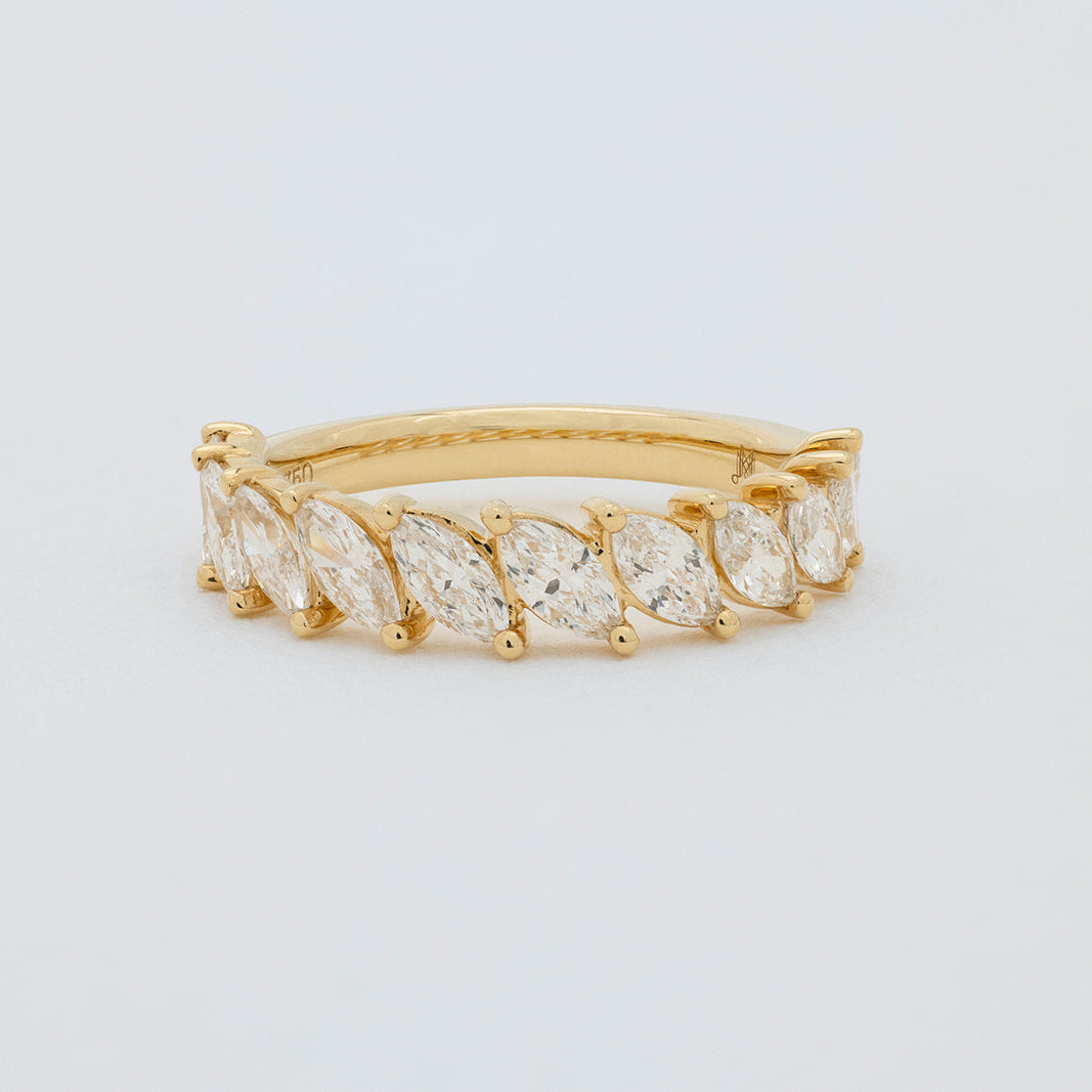 Faye marquise lab-grown diamond wedding ring in 18K gold with 11 diamonds