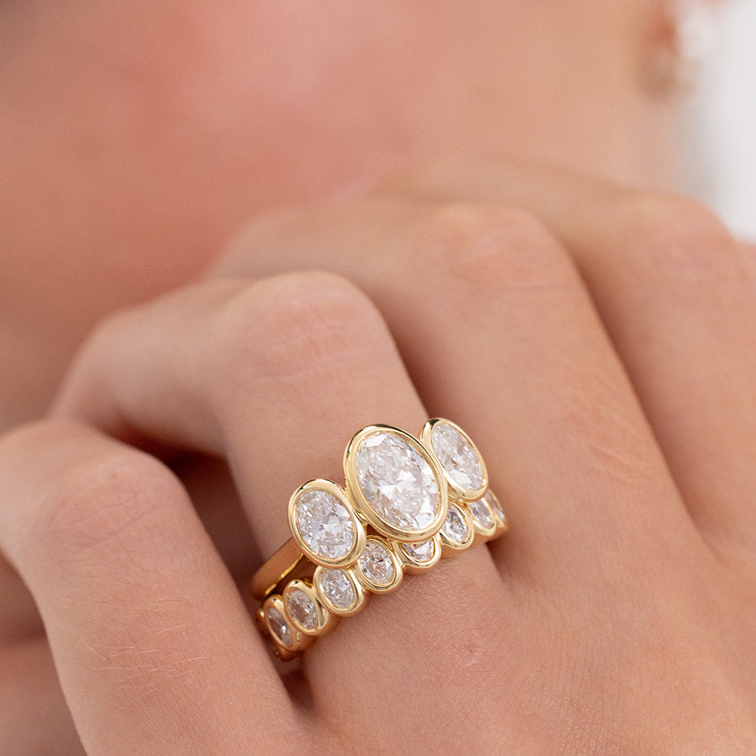 Small Amari | Bezel Oval Diamond Ring