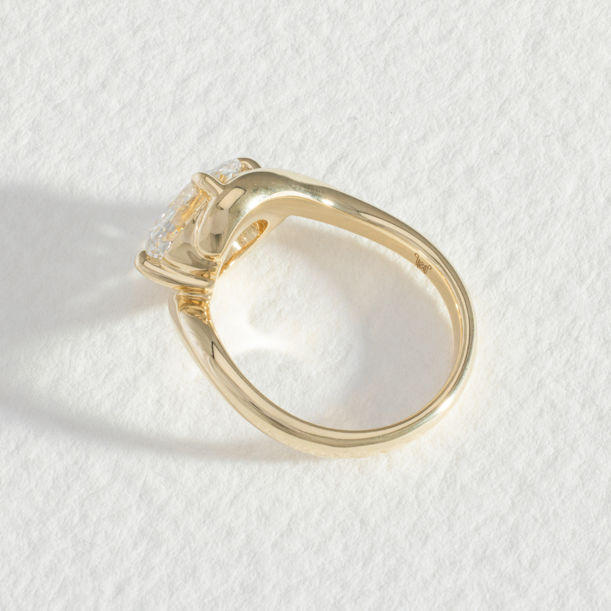 Kai | Oval Diamond Wrap Engagement Ring