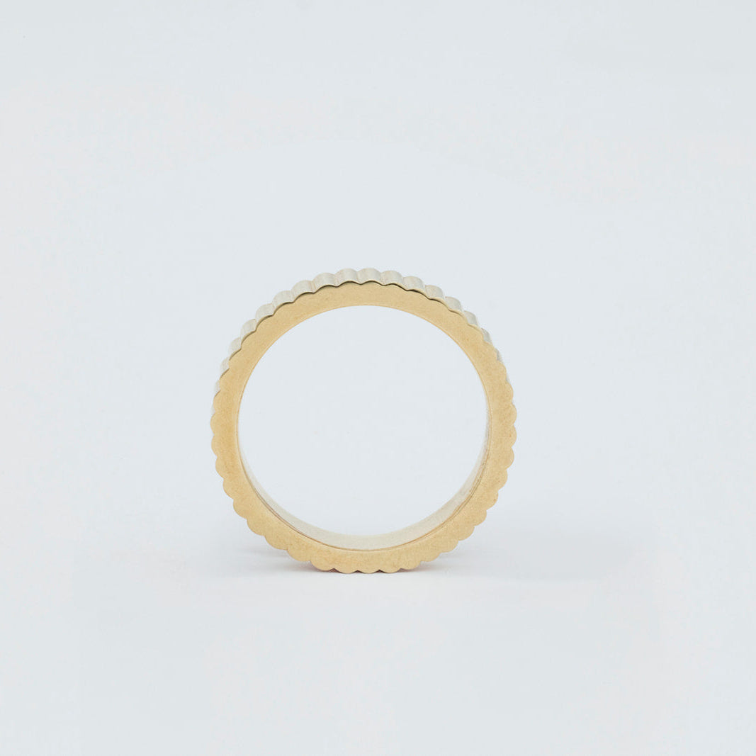 Lumi fluted cigar lab-grown diamond wedding band in 18K gold by Matthews Jewellers Newcastle