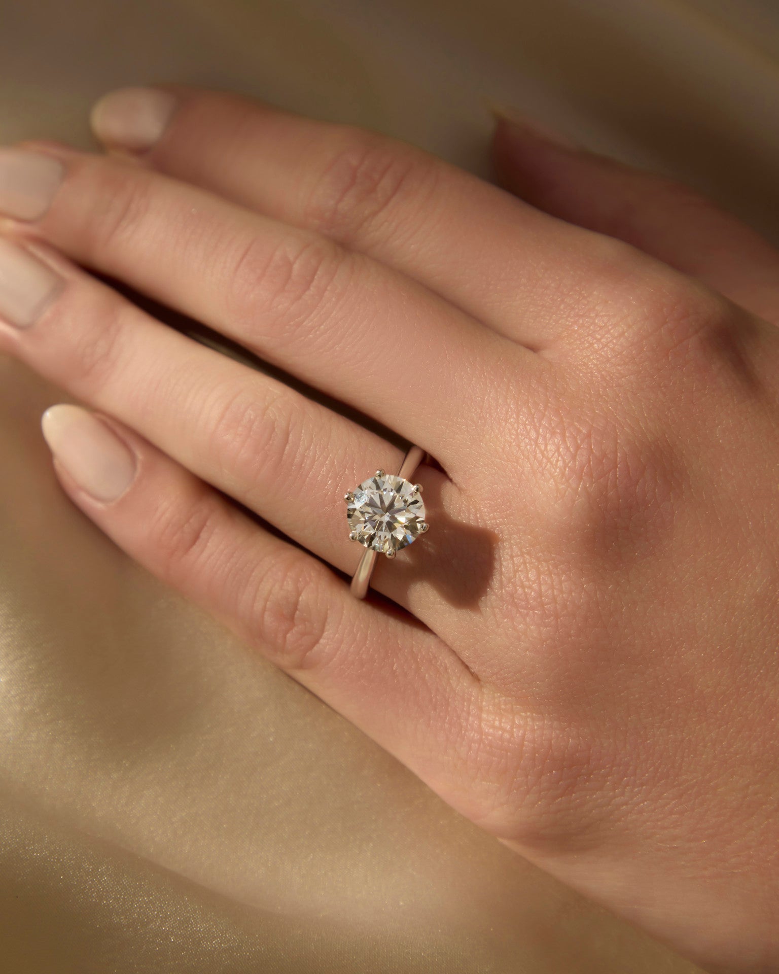 Dawn | Round Brilliant Solitaire Diamond Engagement Ring - Six Prong