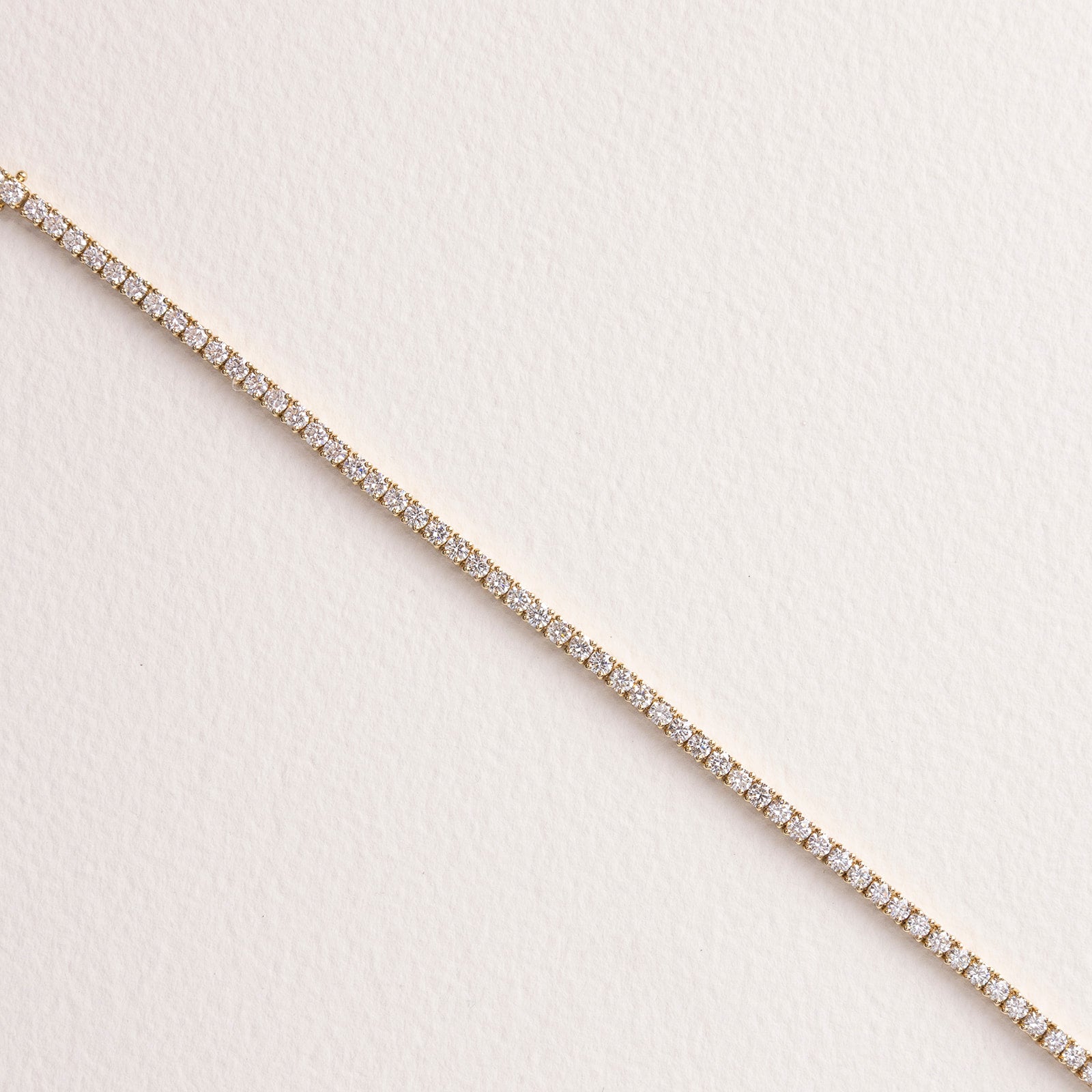 Round Tennis Bracelets