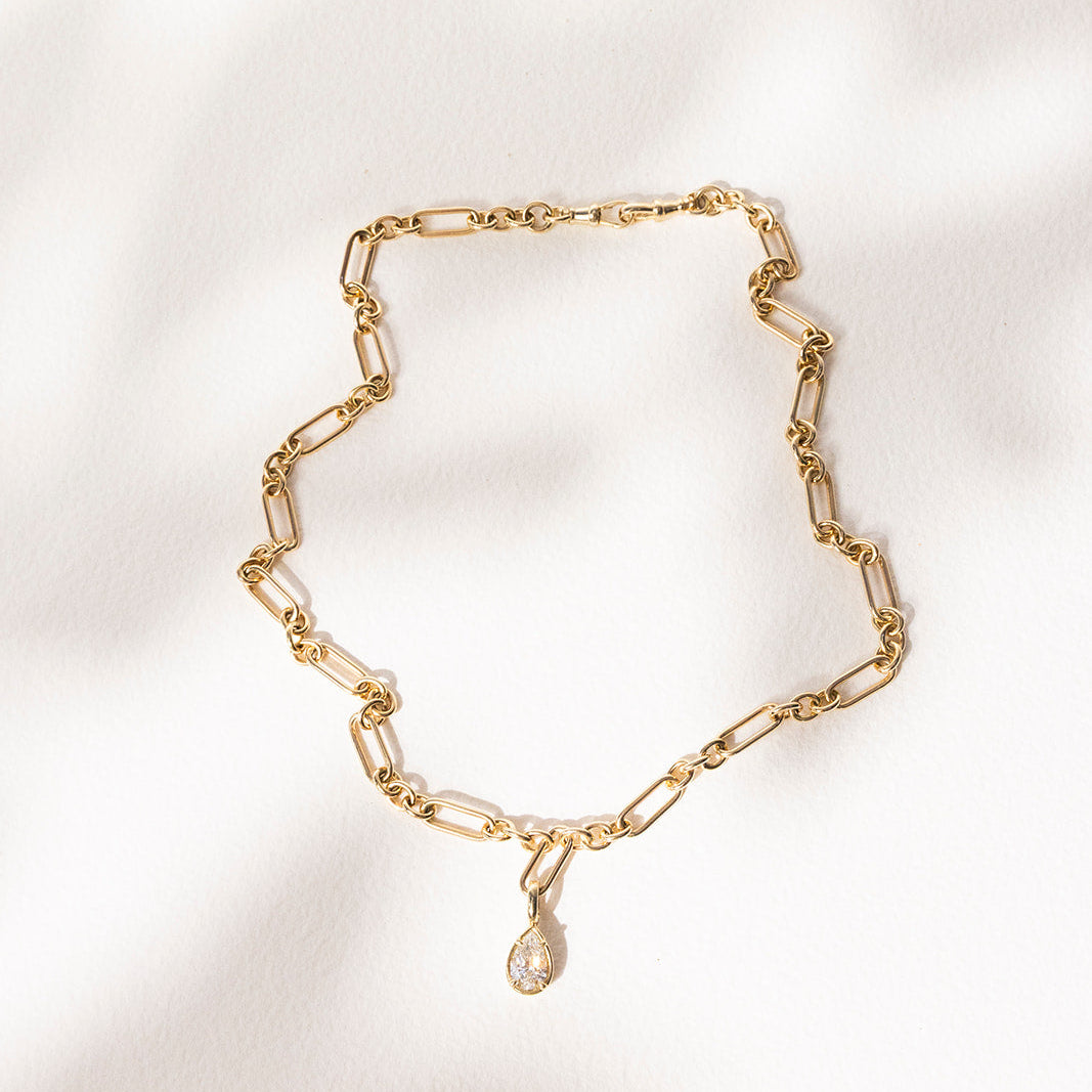 Allure Pear Diamond Enhancer