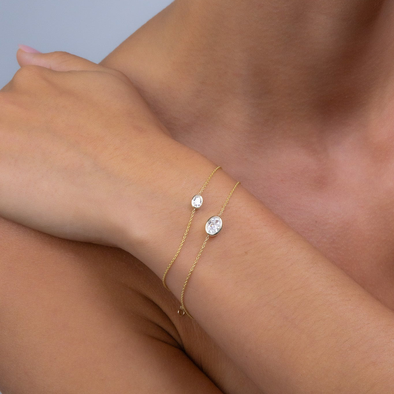 Oval Bezel Diamond Bracelet | R2W