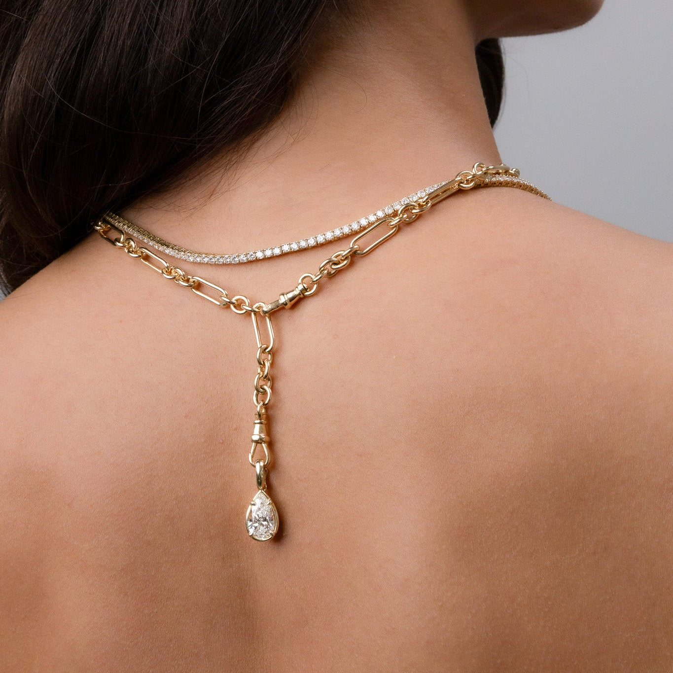 Allure Pear Diamond Enhancer | R2W