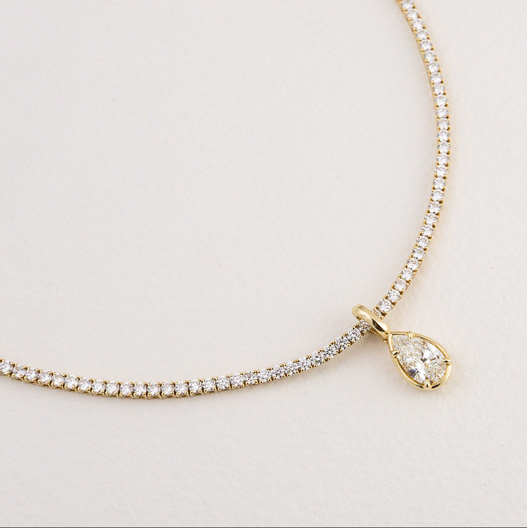 Allure Pear Diamond Enhancer