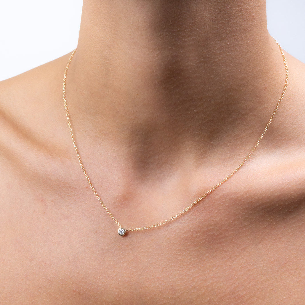 Petite Round Diamond Bezel Necklace | R2W