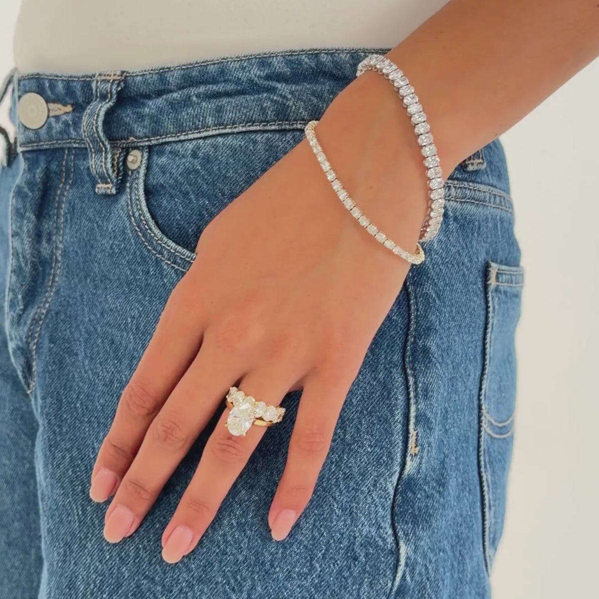 Oval Tennis Bracelet Yellow Gold